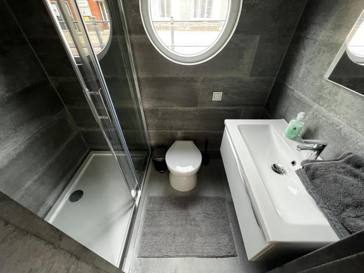 New Houseboat 2 Bedrooms Zwartsluis Kültér fotó