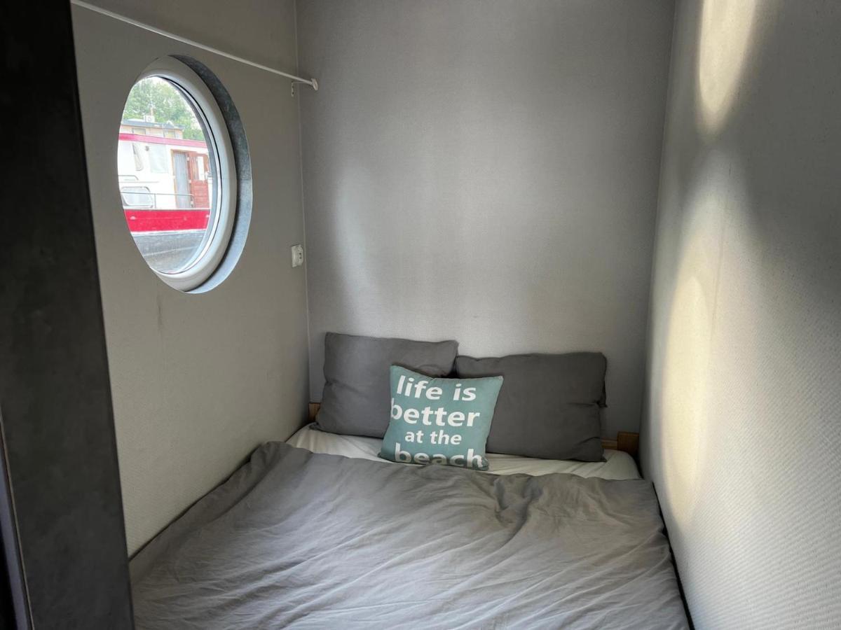 New Houseboat 2 Bedrooms Zwartsluis Kültér fotó