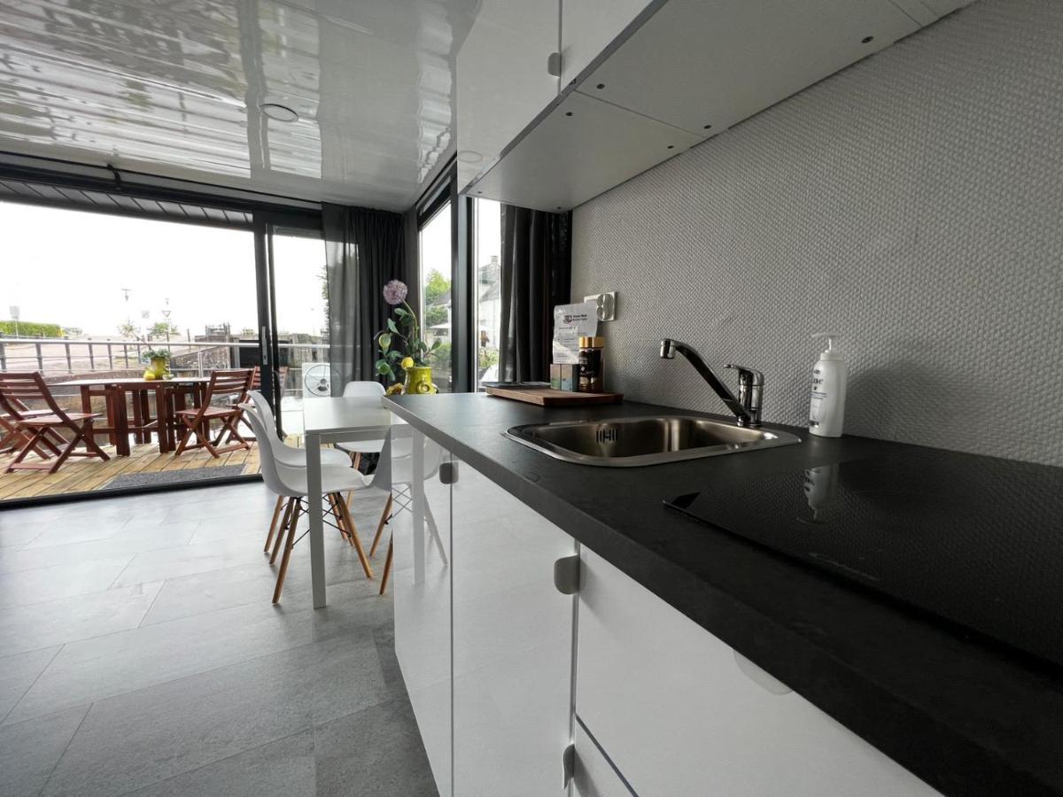 New Houseboat 2 Bedrooms Zwartsluis Kültér fotó